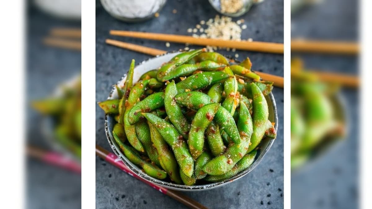 Spicy Garlic Edamame